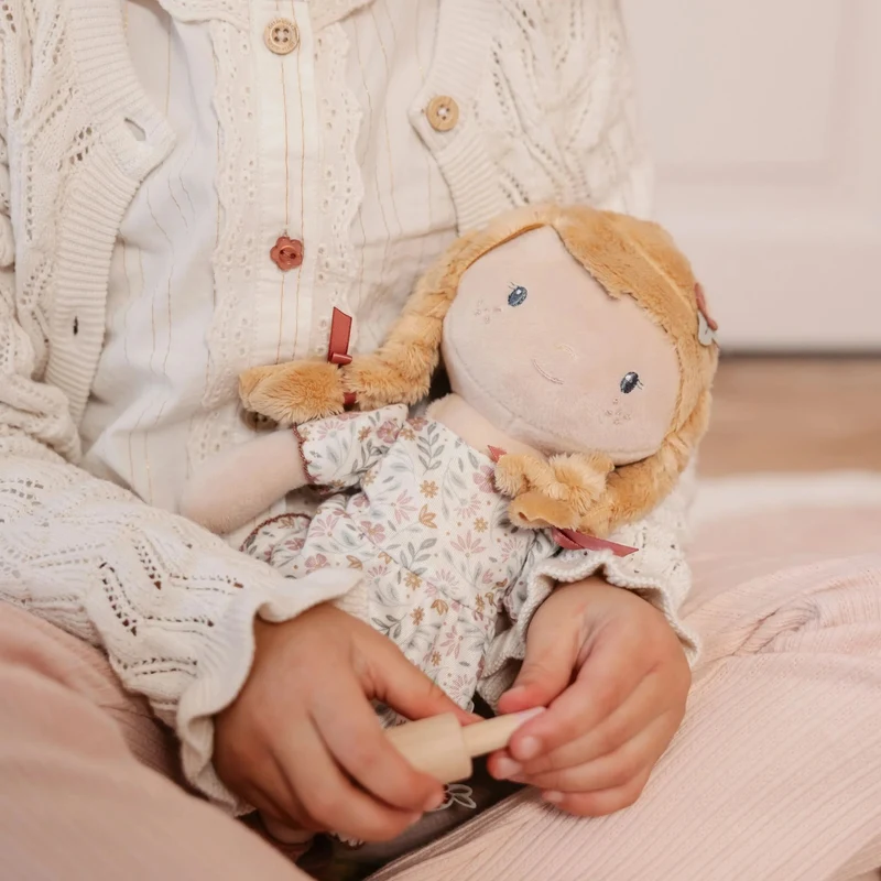 Текстильная кукла Джулия - 35 см - Little Dutch 3
