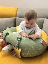 Детское сиденье и игровой центр Жираф Софи 3