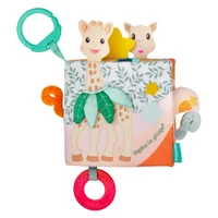Carte sensoriala cu activitati Girafa Sophie 2