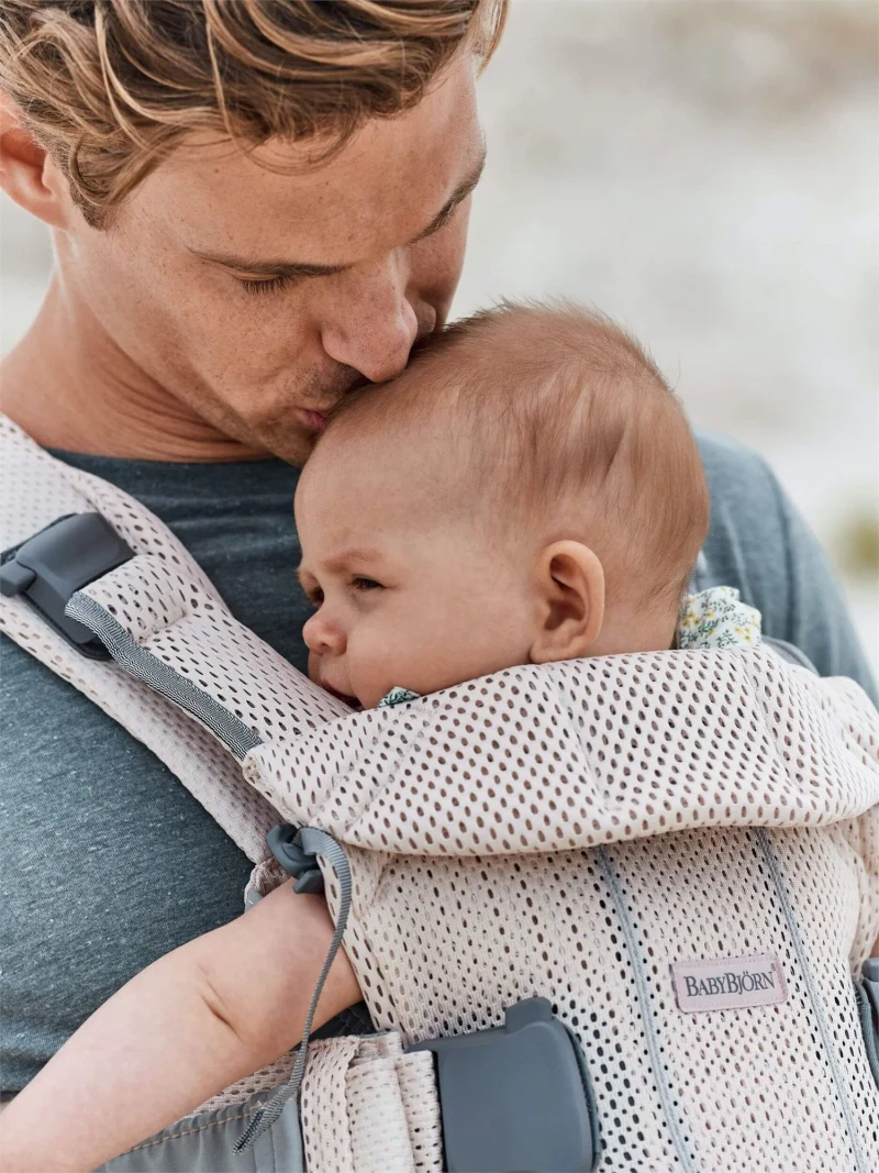 Анатомический рюкзак-кенгуру BabyBjorn One Air Pearly Pink, 3D Mesh 4