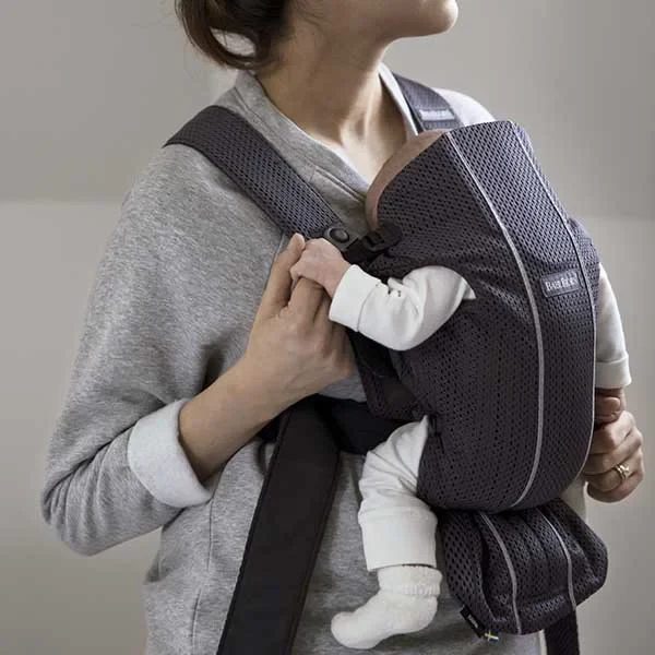 Анатомический рюкзак-кенгуру BabyBjorn Mini Anthracite с несколькими положениями для ношения, 3D Mesh 3