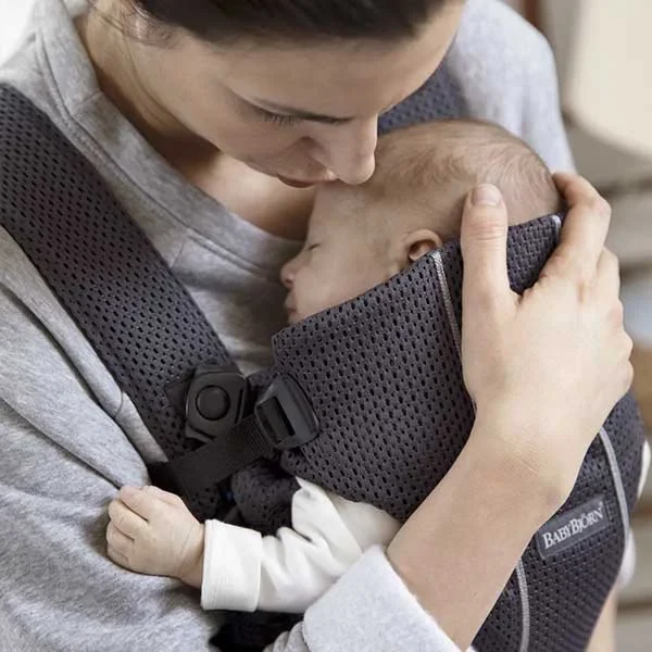 Анатомический рюкзак-кенгуру BabyBjorn Mini Anthracite с несколькими положениями для ношения, 3D Mesh 4
