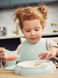 Set pentru alimentatie BabyBjorn Powder Green 2