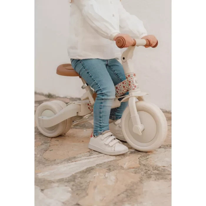 Трёхколёсный велосипед 4 в 1 с ручкой для толкания — Off-White (белый) — Little Dutch 4
