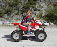 ATV cu acumulatori Peg PEREGO Polaris OUTLAW 330 W 13