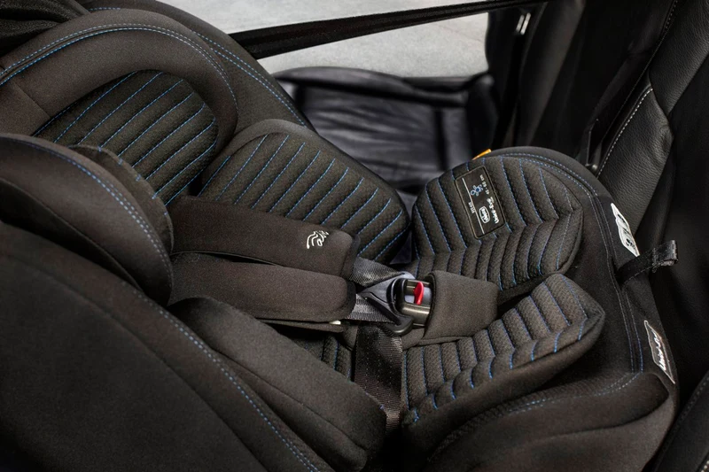 Scaun auto rotativ Chicco Unico EVO i-Size, Black (Negru), de la nastere pana la 12 ani (40-150 cm) 4