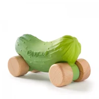 Jucarie din cauciuc natural masinuta - Pepino the cucumber - Oli & Carol 2