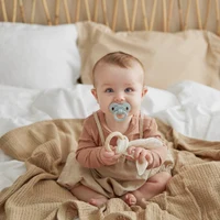 Прорезыватель Wanilla White Elodie 2