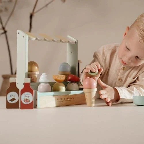 Magazin de inghetata din lemn FSC - Little Dutch 4