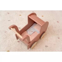 Carucior vintage din lemn FSC pentru papusi - Little Dutch 3