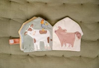 Сенсорная книга для малышей – Little Farm – Little Dutch 2