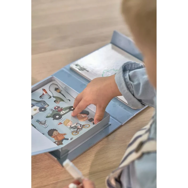 Carte magnetica cu figurine - Jim Vehicles - Little Dutch 6