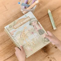 Carte cu abtibilduri - ROSA - Safari Friends - Little Dutch 2