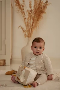 Cub senzorial pentru bebelusi - Newborn Naturals - Little Dutch 3