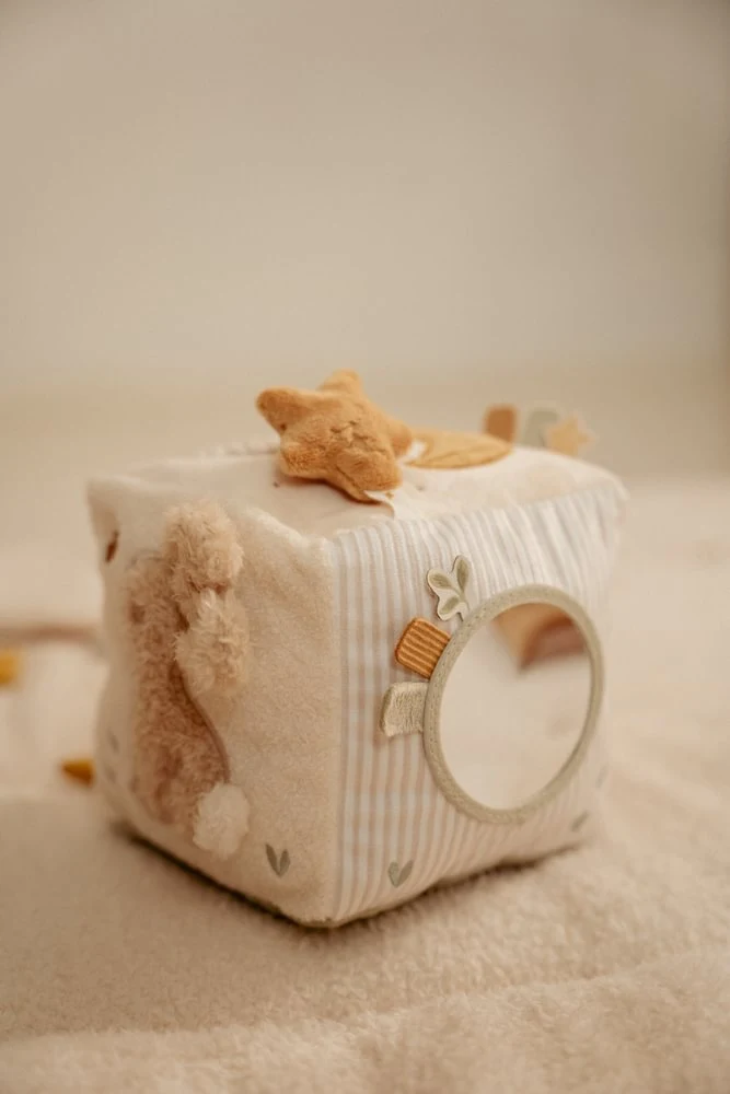 Cub senzorial pentru bebelusi - Newborn Naturals - Little Dutch 4