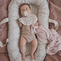 Baveta Autumn Rose, Elodie 2